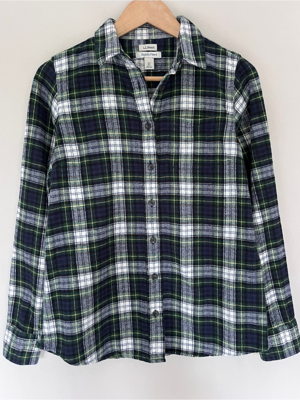 L.L.Bean 100% Cotton Flannel Shirt Green Navy Plaid Slightly Fitted XS